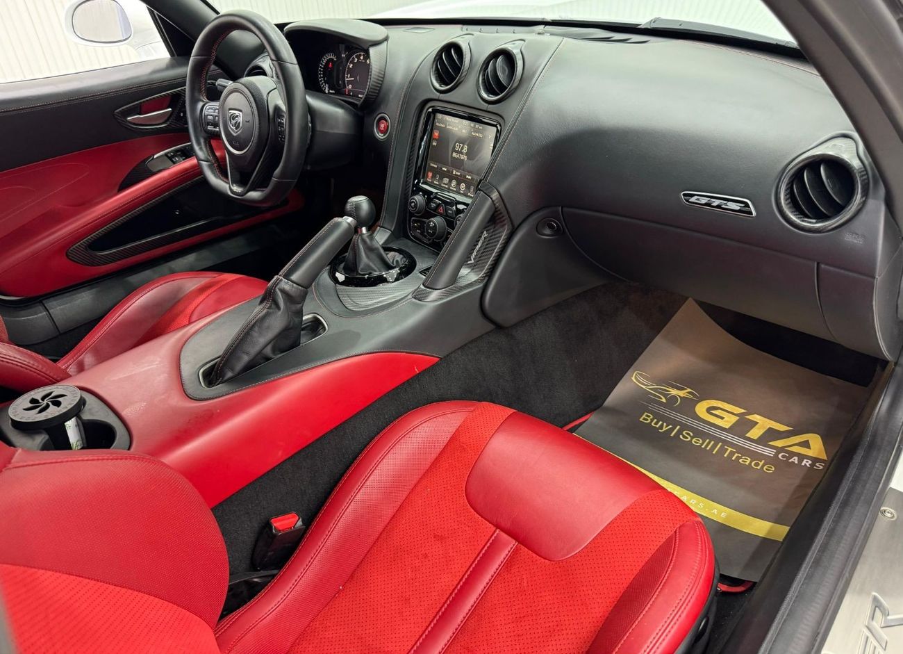 دودج فايبر SRT10 8.4L 2014 Dodge SRT Viper GTS 8.4 V10, Dodge Agency Full Service History, Excellent Condition,