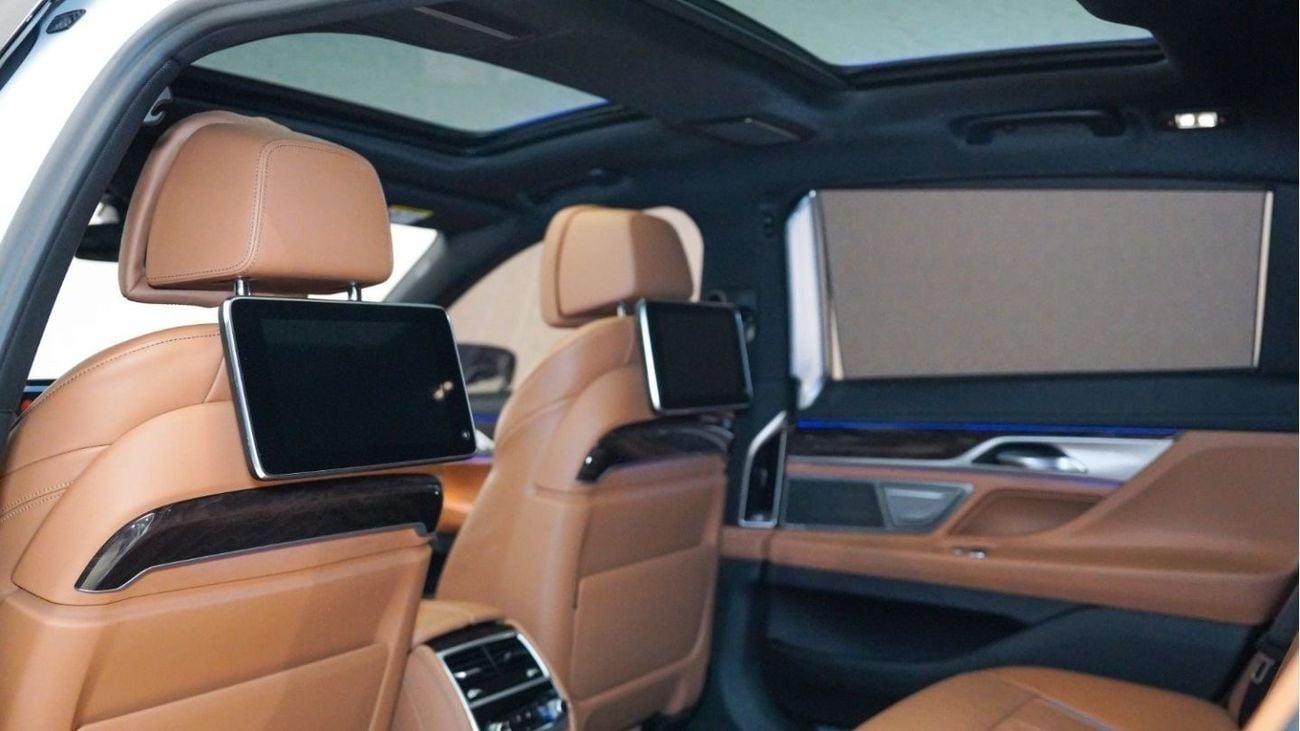 بي أم دبليو 730Li M سبورت