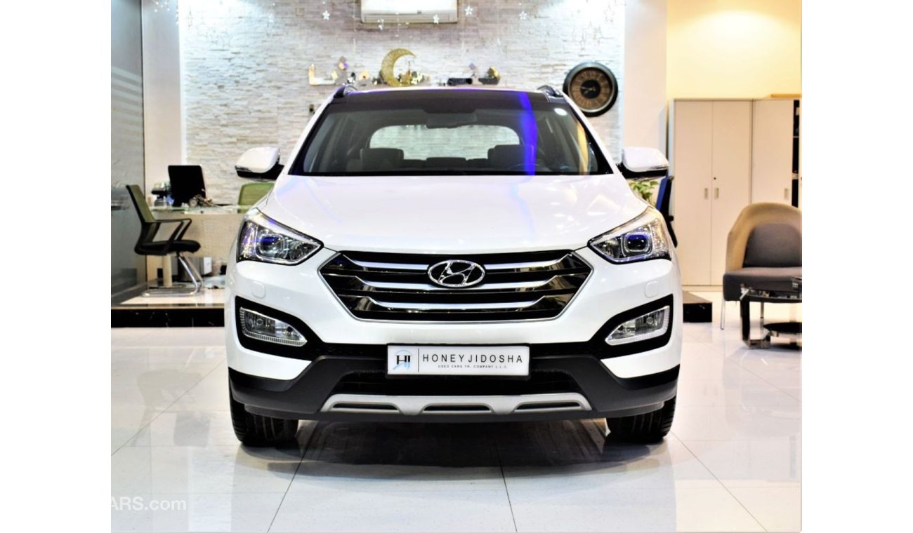 Hyundai Santa Fe ONLY 51000 KM! Hyundai SantaFe 4WD 2015 Model!! in White Color! GCC Specs