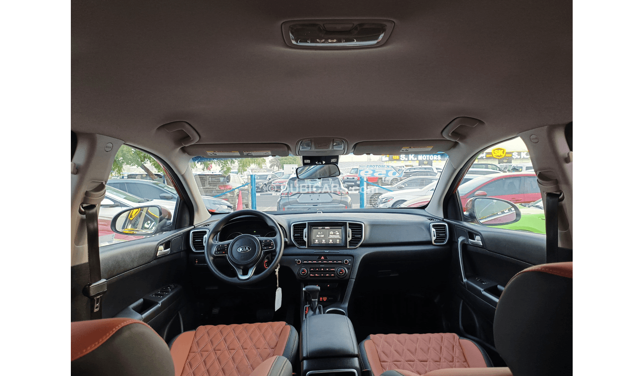 كيا سبورتيج LX AWD / V4 / 2.4L /1 YEAR WARANTY / INSURANCE- REGISTERATION (LOT # 605242)