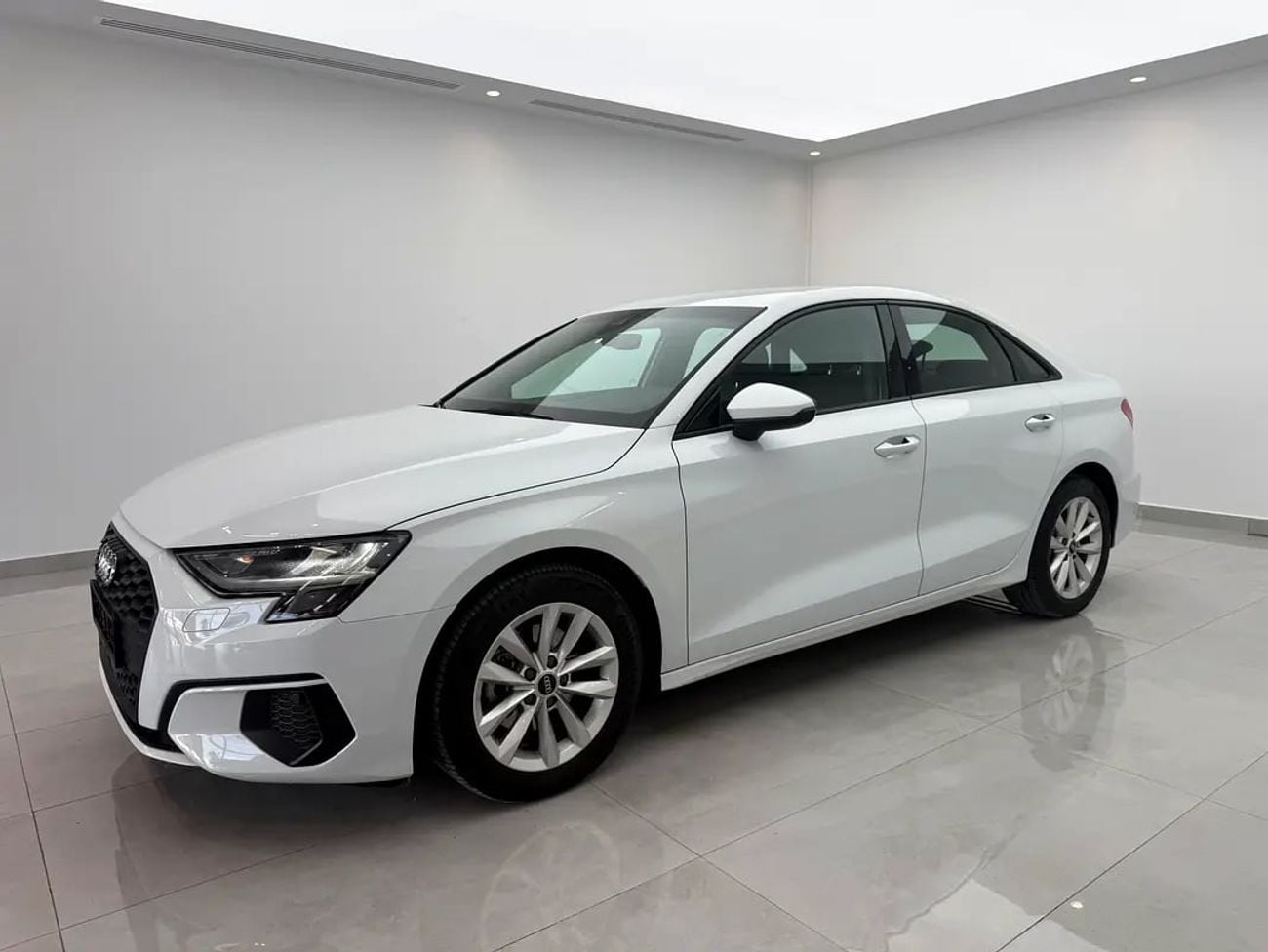 أودي A3 35 TFSI S Line 1.4L GCC Specs
