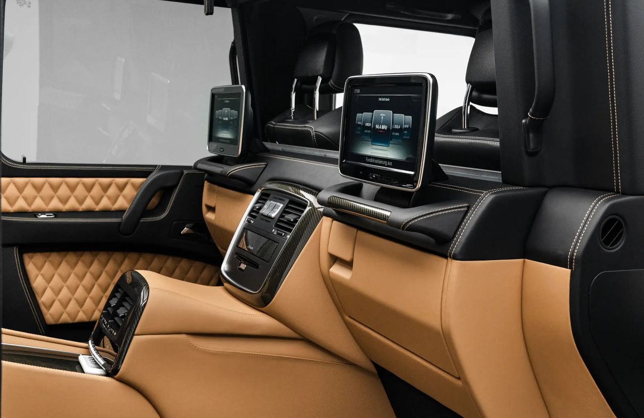 Mercedes Maybach G 650 6.0L V12 Biturbo Engine