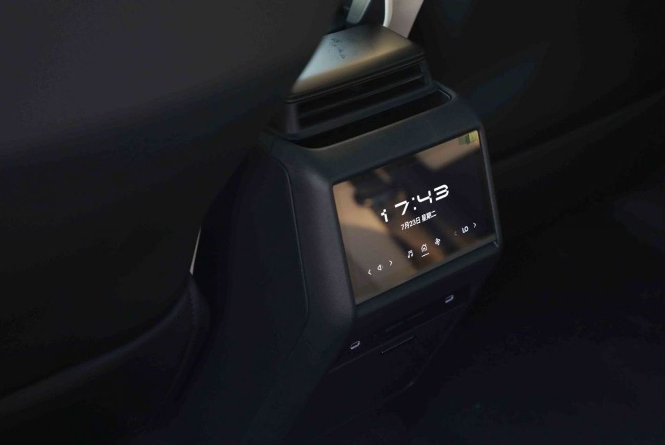 Ji Yue 01 2023 JIYUE 01 MAX - أبيض من الداخل أبيض | للتصدير فقط