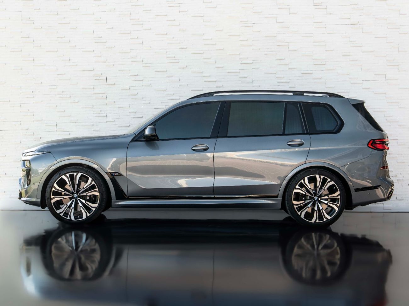 BMW X7 M60i XDRIVE
