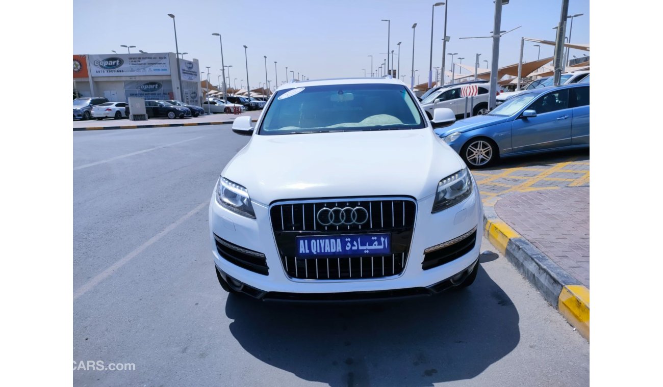 Audi Q7 AUDI  Q7