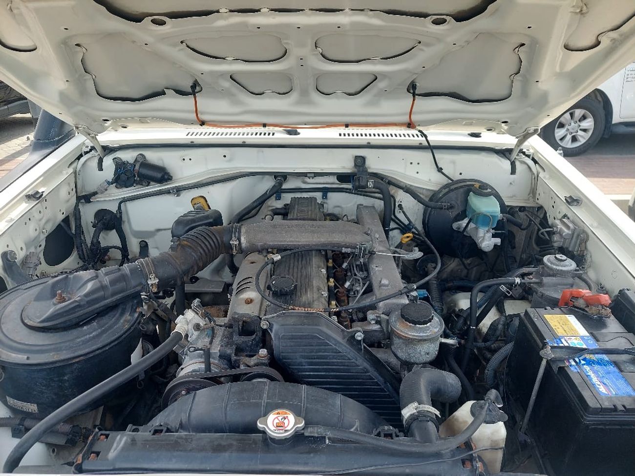 Toyota Land Cruiser Pick Up SC 4.2L DIESEL (1HZ) MANUAL TRANSMISSION