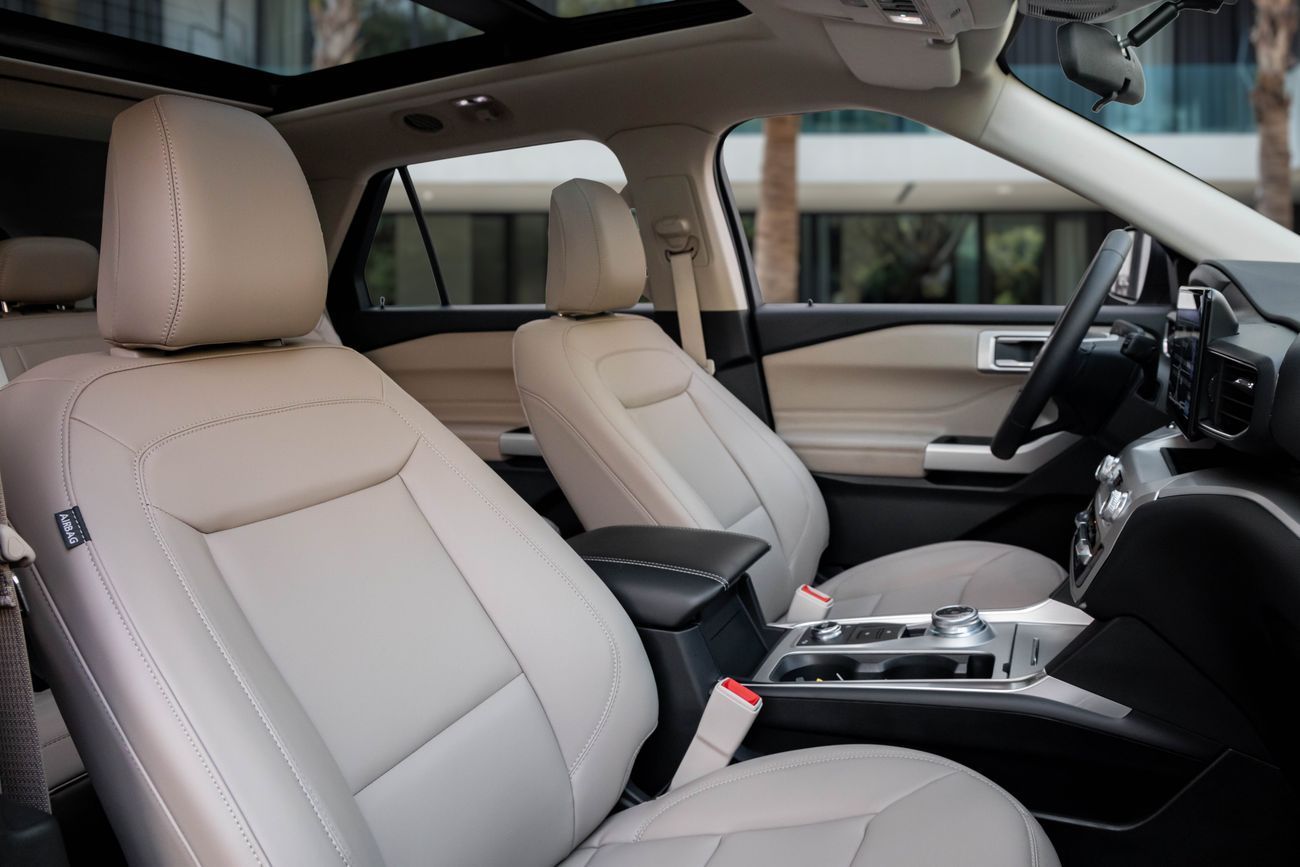 Ford Explorer 2,742 P.M | 0% Downpayment | EXPLORER XLT | AGENCY WARRANTY 2029!