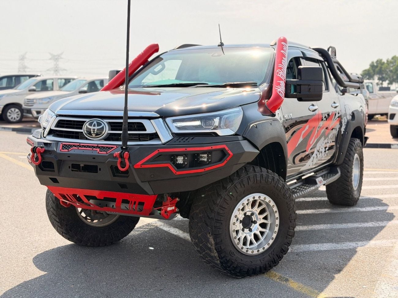 تويوتا هيلوكس GLX 2.7L Double Cab Utility 4WD A/T