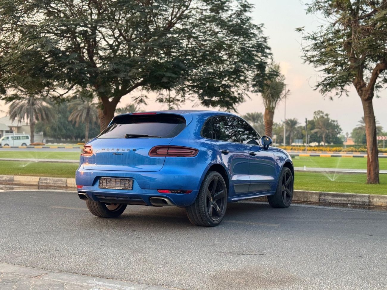 Porsche Macan Std 2.0L (252 HP)