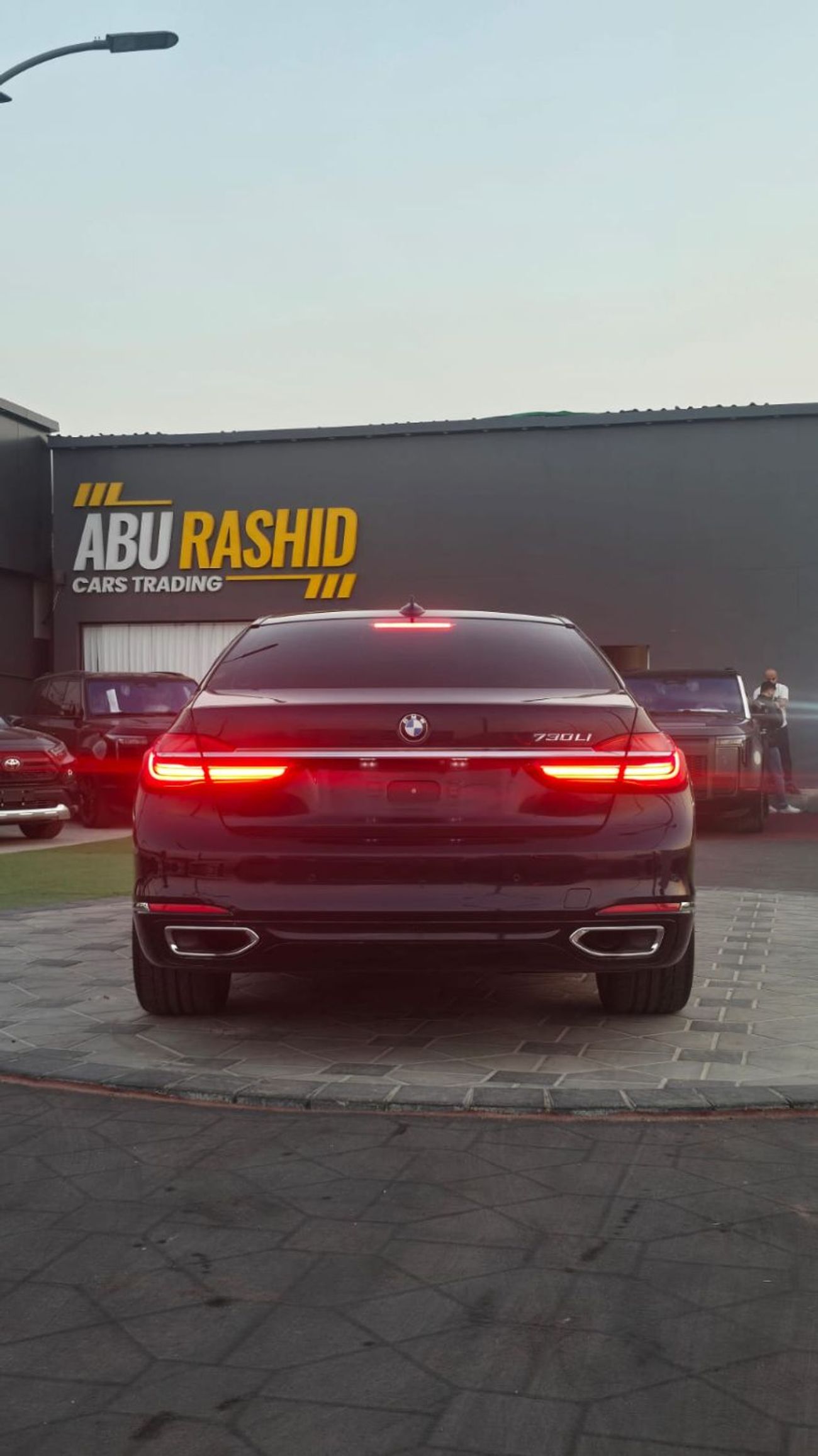 بي أم دبليو 730i