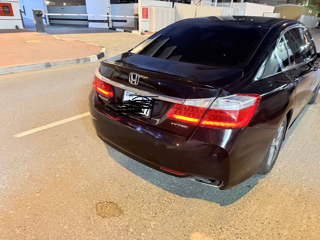 هوندا أكورد EX 2.4L