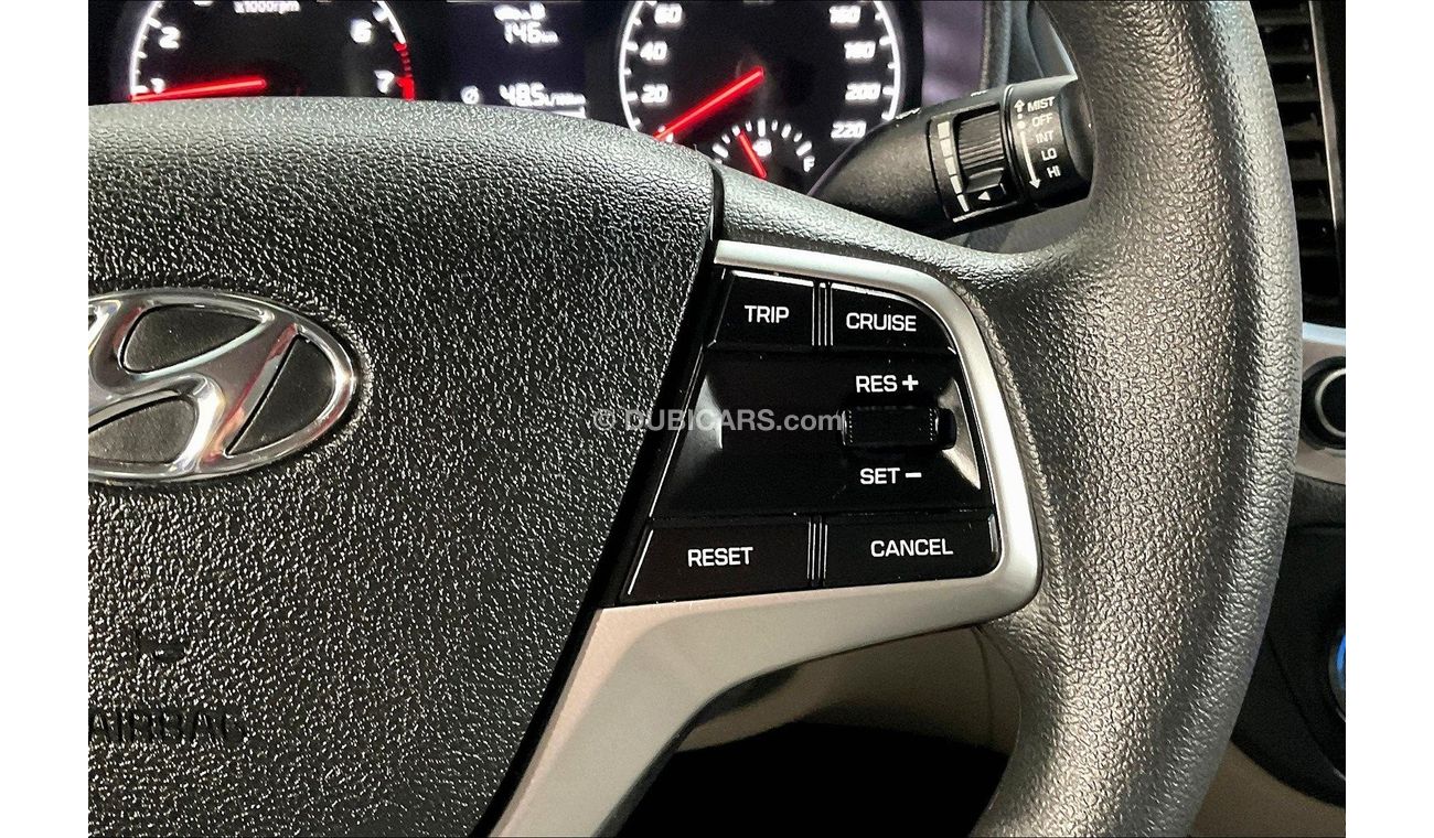 Hyundai Accent Smart Plus