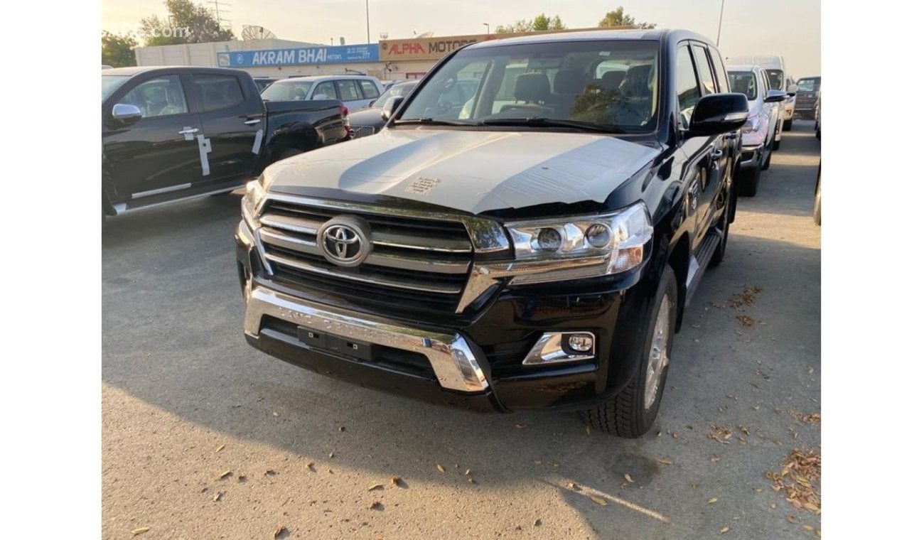 Toyota Land Cruiser 5.7L 2020 VX Mid Options For Export Only