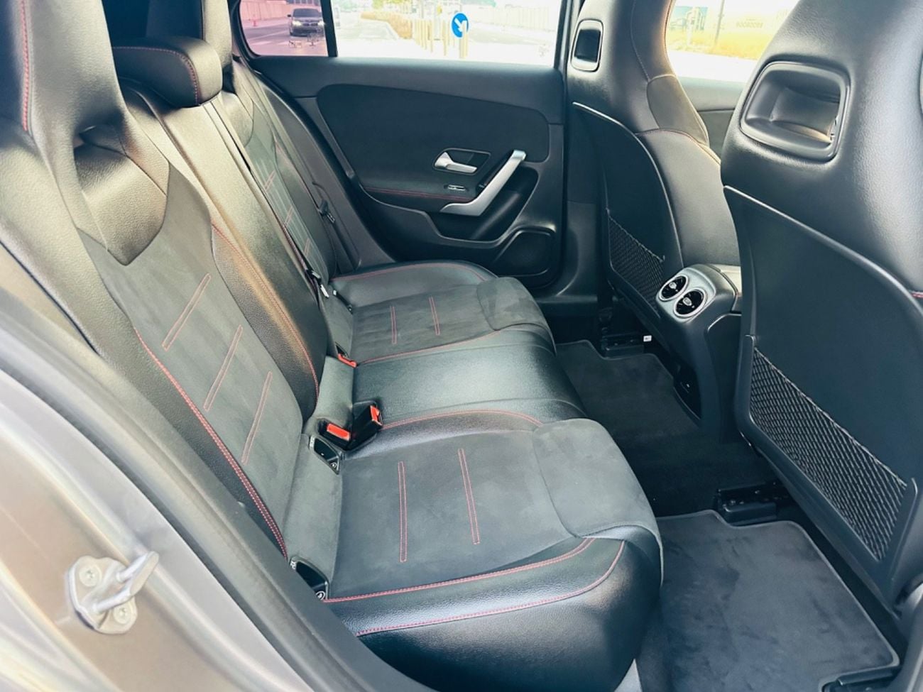 مرسيدس بنز A 200 AMG