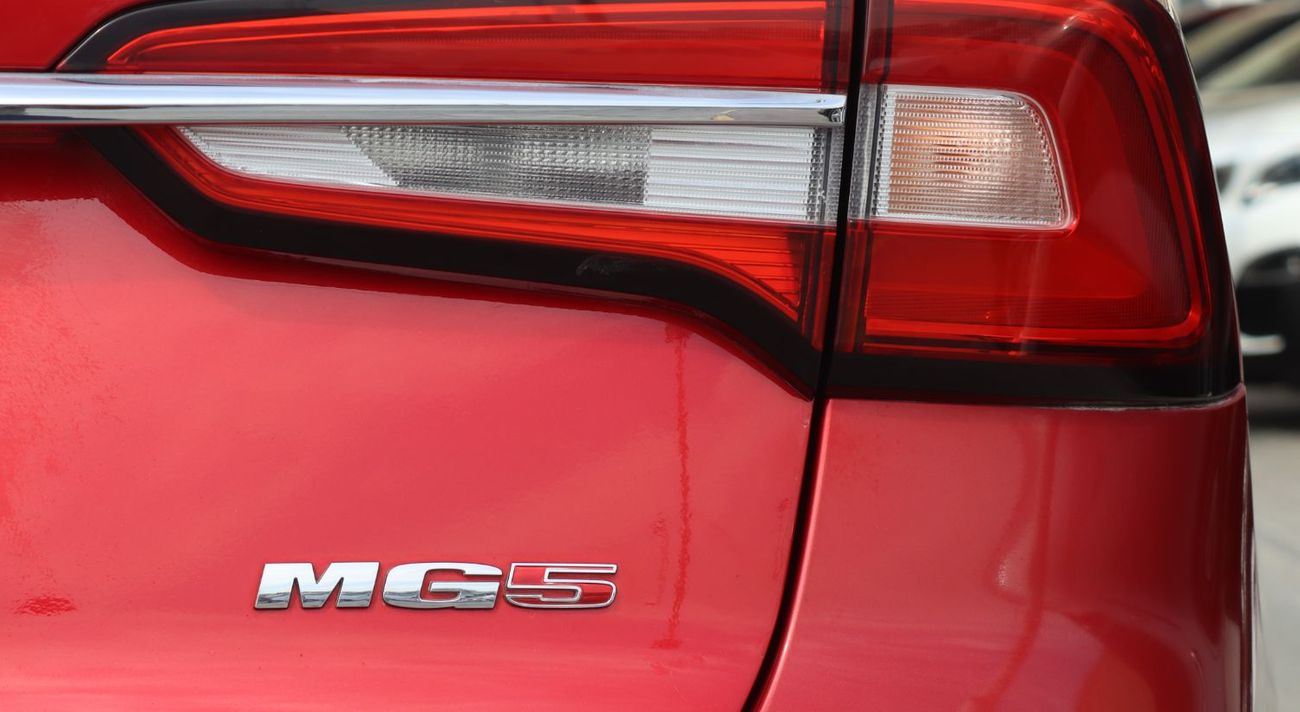 أم جي 5 إم جى 5موديل 2020- خليجى - بدون حوادث- محرك 1.5L - بحاله ممتازه