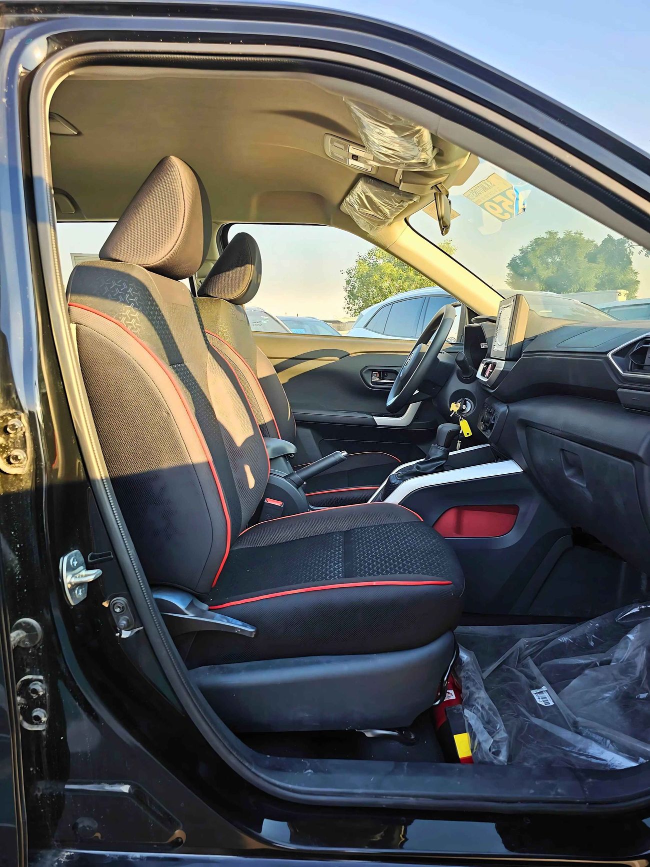 Toyota Raize 1.2L Petrol, Alloy Rims, DVD Camera, Rear A/C ( CODE #  69047)