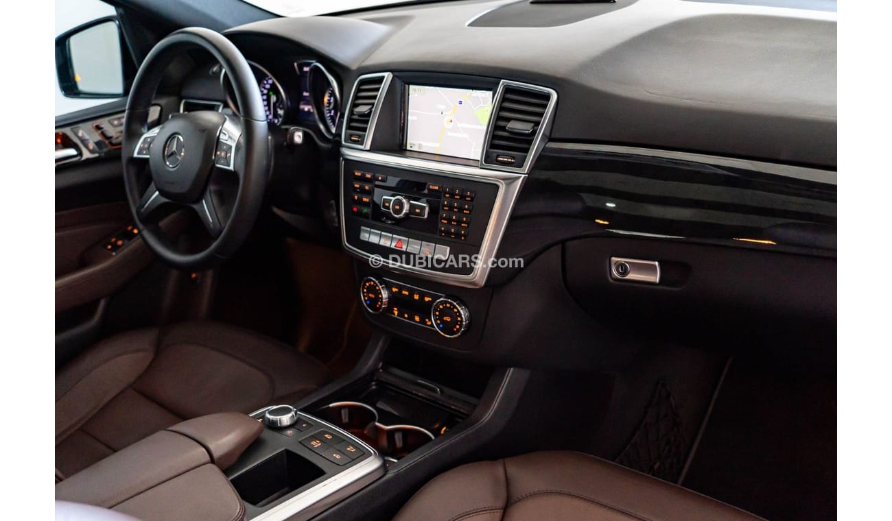 Mercedes-Benz ML 350 Std 2013 Mercedes Benz ML350 4Matic / Full Service-History