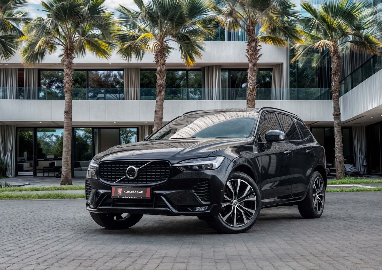 فولفو XC 60 XC60 B5 Ultimate Dark | 2,644 P.M | 0% Downpayment | Al Futtaim Warranty!