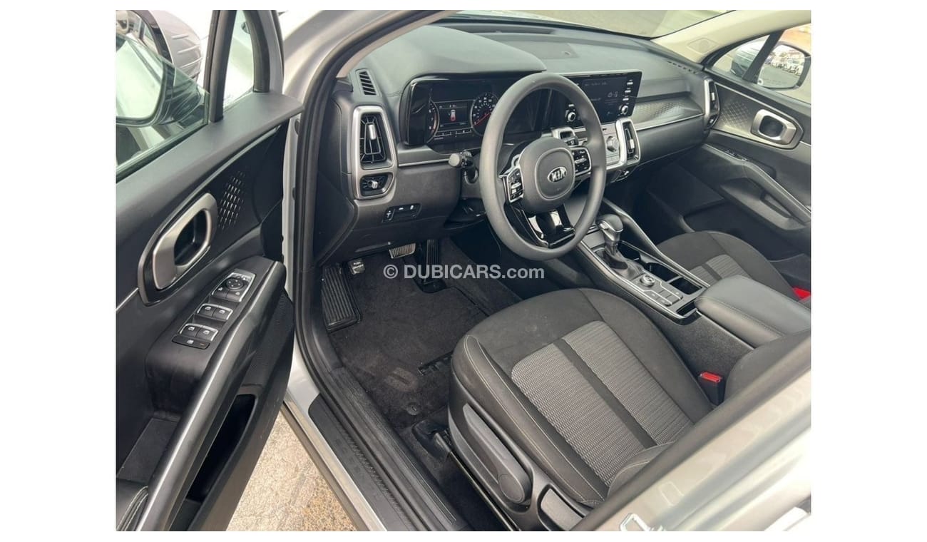 كيا سورينتو 2021 KIA SORENTO 2.5L V4 AWD -  UAE PASS