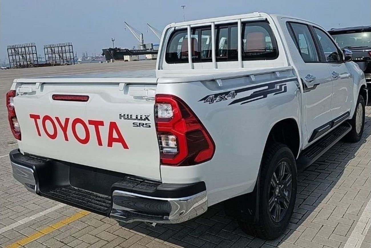 تويوتا هيلوكس TOYOTA HILUX 2.7L PETROL MANUAL 2025 MODEL GCC