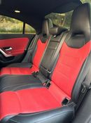 مرسيدس بنز CLA 250 Premium + 2.0L