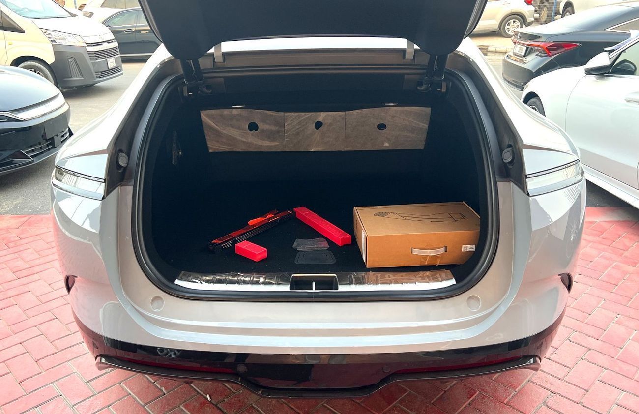 أفاتر 12 2025 EV ULTRA EXPORT ONLY