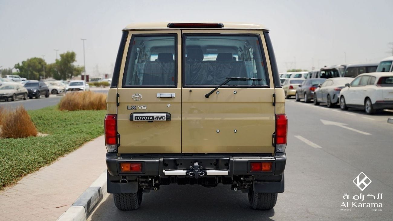 Toyota Land Cruiser 70 Toyota Land Cruiser  76 Hardtop | LX | 4.0L V6 | Air Compressor | Alloy Wheels | DIff Lock | Rear Ca