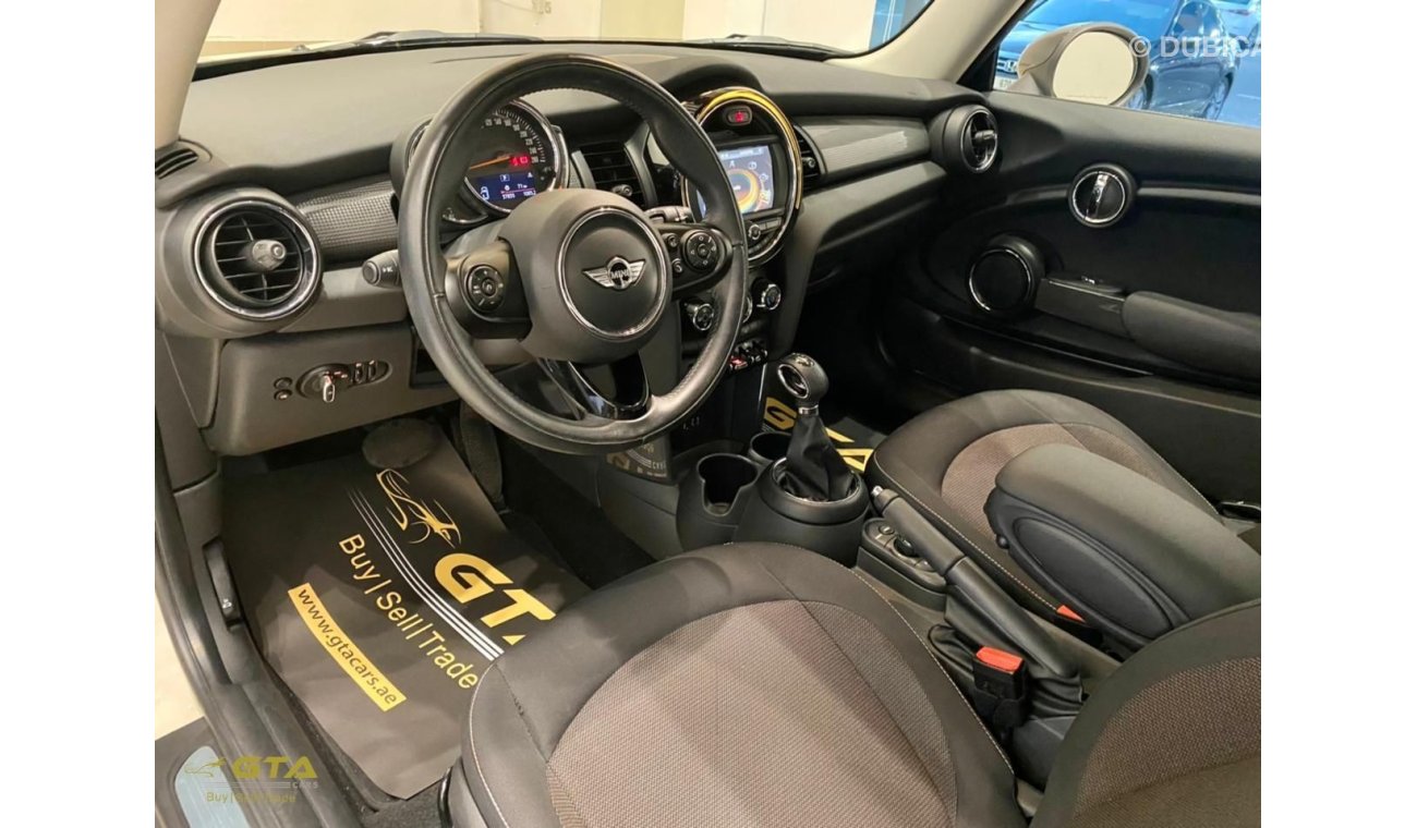 ميني كوبر 2018 Mini Cooper, Mini Warranty + Service Package, Full Service History, Low KMs, GCC