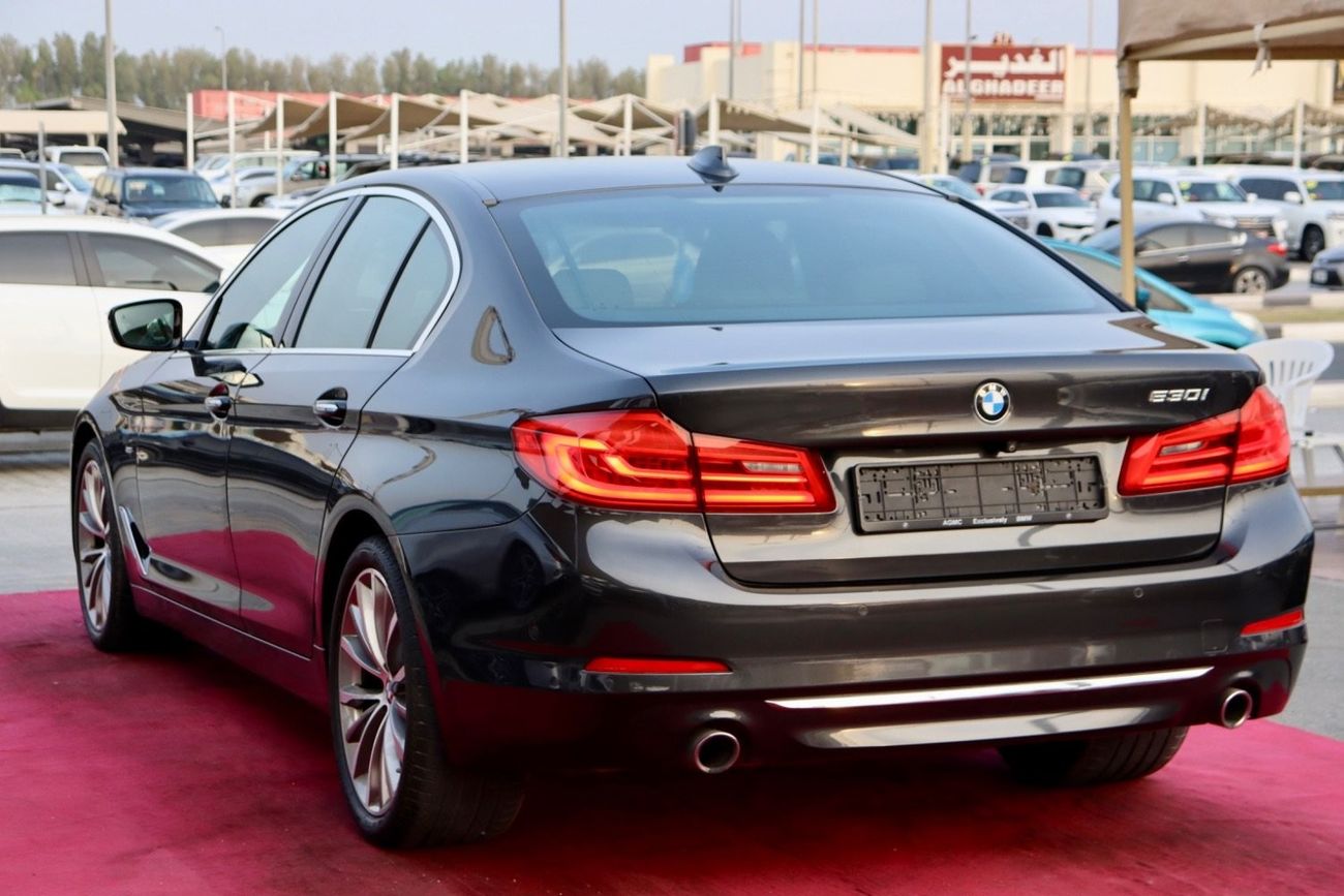 BMW 530i BMW 530i / 2019 / GCC / Full Service History/ Luxury Line