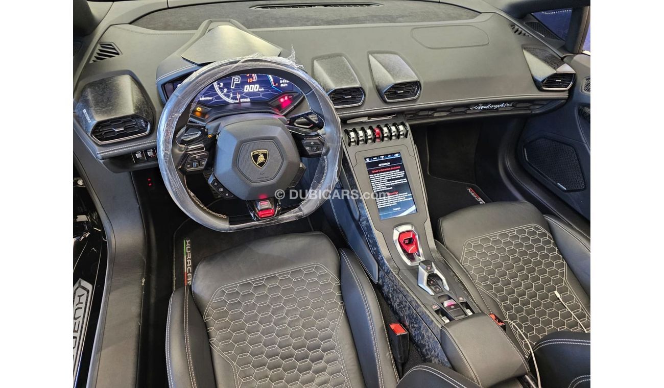 Lamborghini Huracan LP610 EVO Spyder Lamborghini Huracan EVO Spyder 2021 / 11,000 Km/ 3 Years Warranty and Service