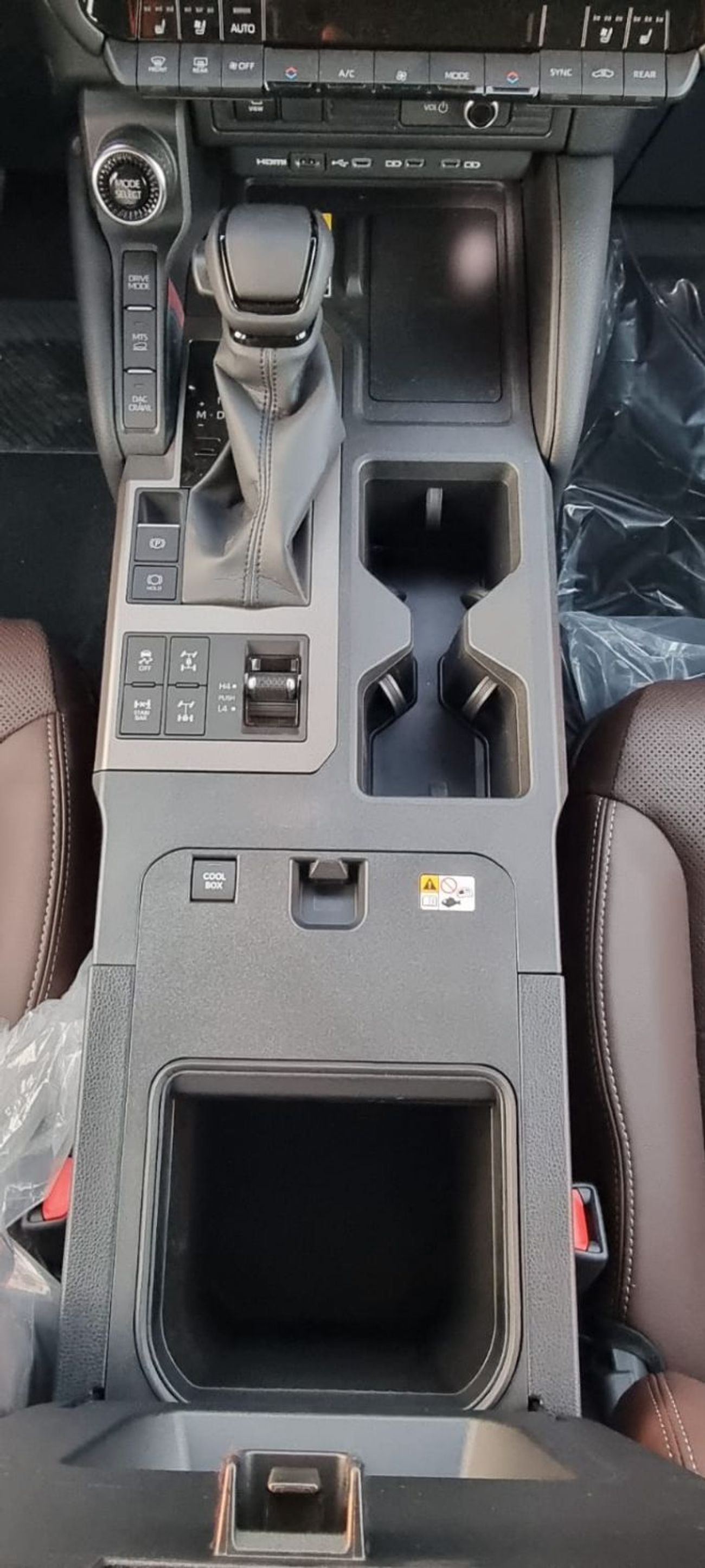 Toyota Prado VXR TOYOTA PRADO 2.4L PETROL ADVENTURE FULL OPTION MY 2026