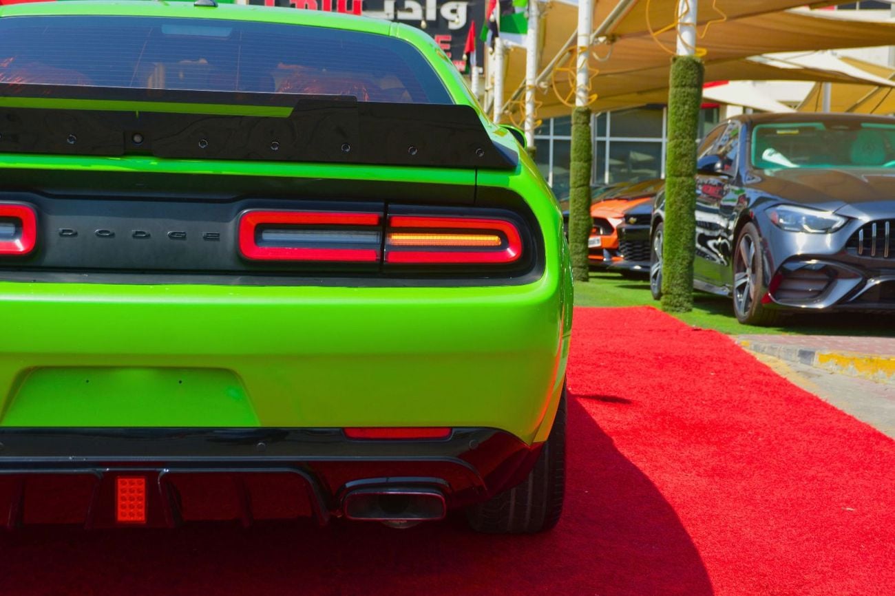 Dodge Challenger SXT