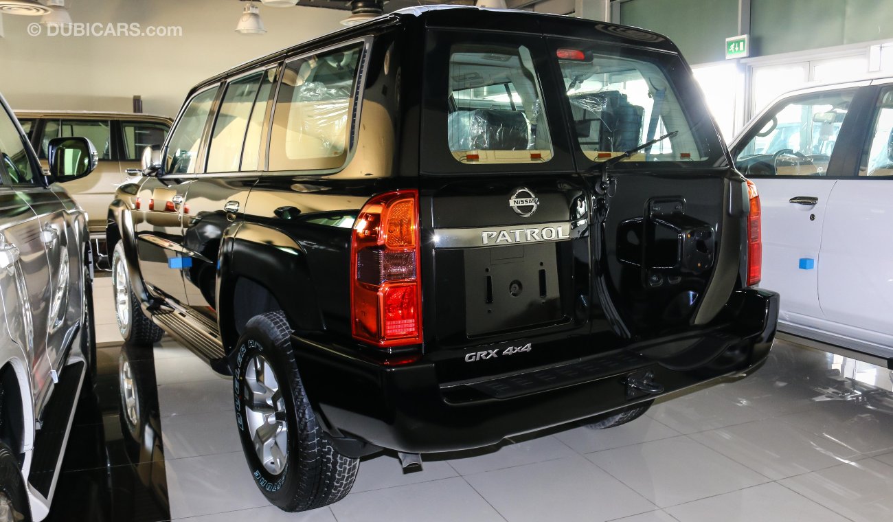 Nissan Patrol Safari GXR V6