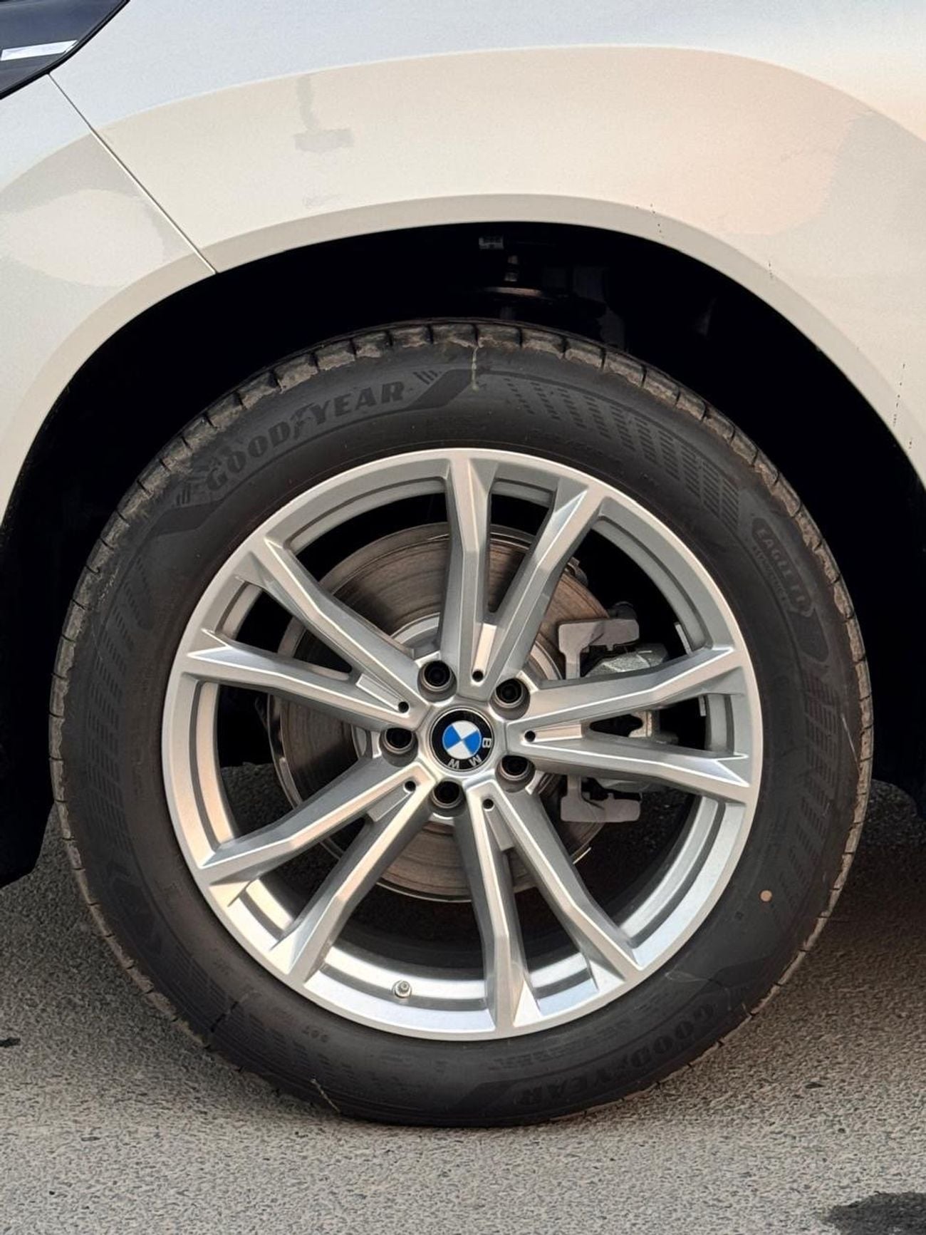 بي أم دبليو X3 XDRIVE25L (NON GCC)