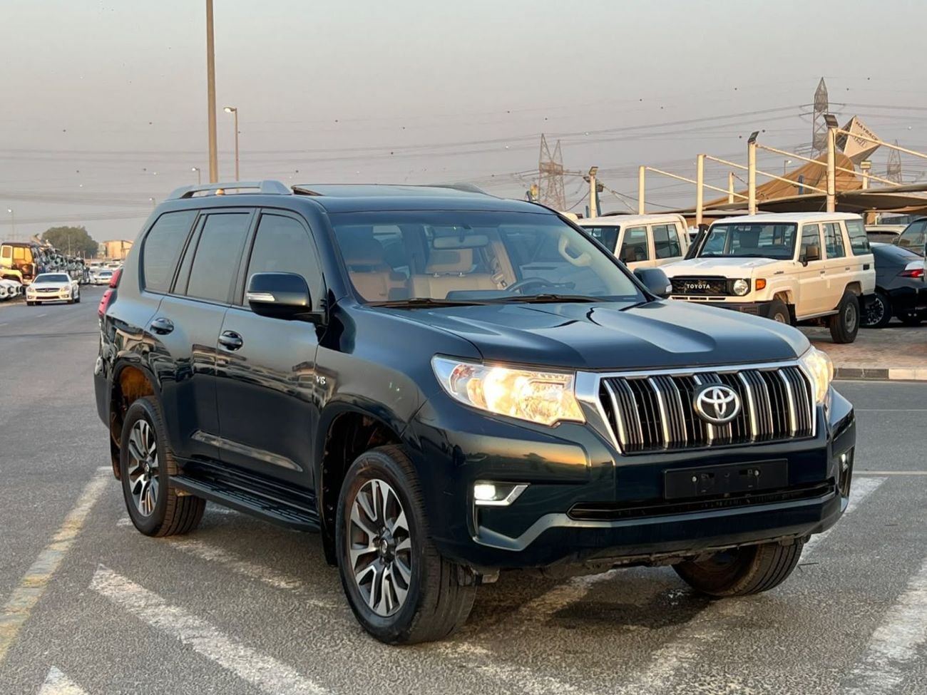 تويوتا برادو 2022 Toyota Prado TXL Full Option 4.0L V6 - AWD 4x4 - Electric Seat - Rear CAM & Sensors - Cool Box