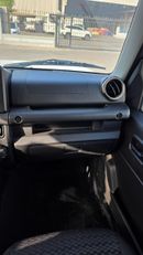 سوزوكي جيمني GLX 1.5L (3-Doors)