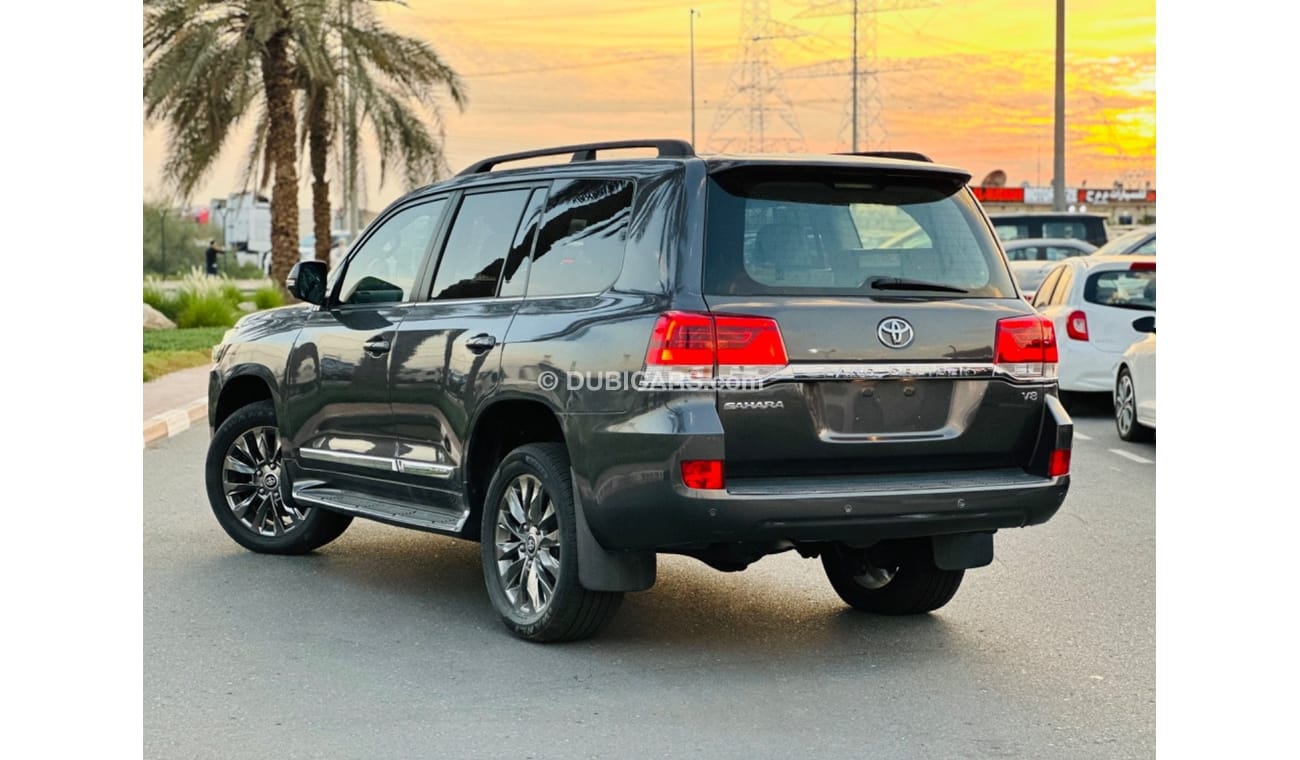 Toyota Land Cruiser Toyota Land Cruiser sahara top of the range