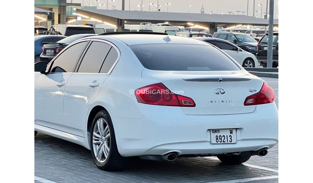 Infiniti Q40