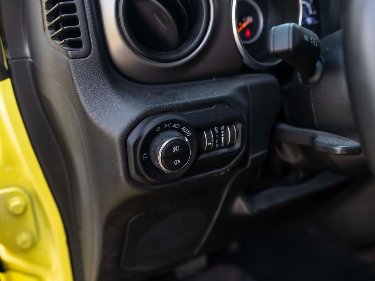 جيب رانجلر Sport 3.6L A/T (5 Seater)