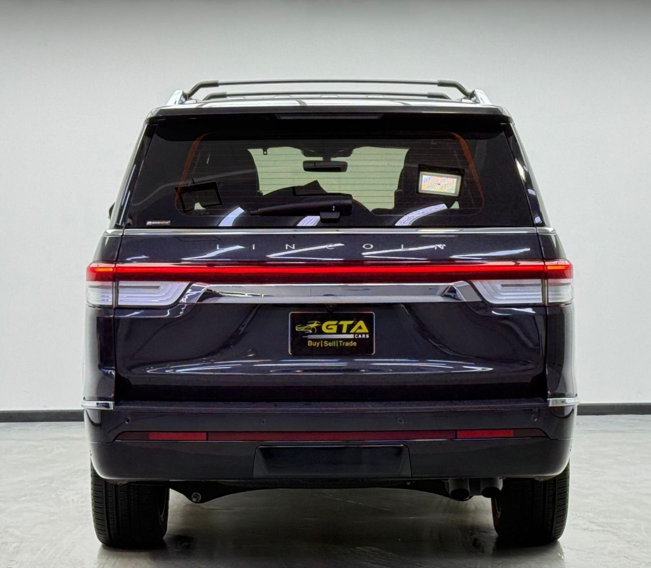 Lincoln Navigator Presidential 3.5L 2023 Lincoln Navigator Presidential, 2028 Lincoln Warranty + Service Pack, Very Lo