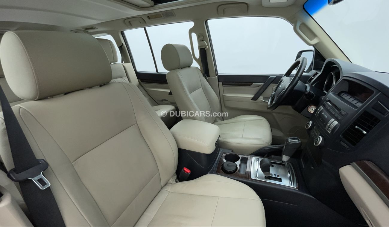 Mitsubishi Pajero GLS TOP 3.5 | Zero Down Payment | Free Home Test Drive