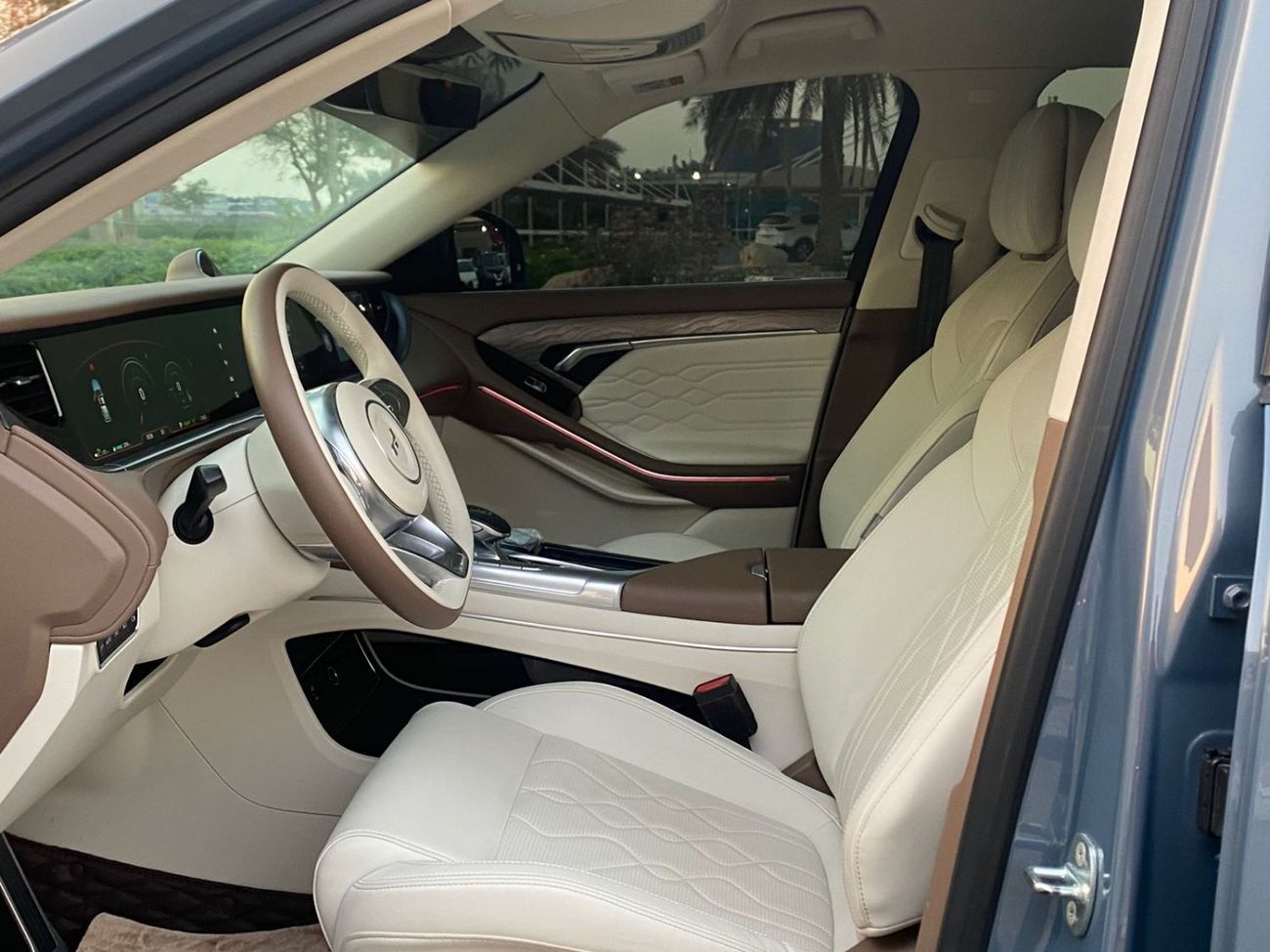 ربدان وان SUMMER OFFER - RABDAN ONE V6 2022 - GCC SPECS - WARRANTY - FULL SERVICE HISTORY - 2 KEYS  21 000 KM