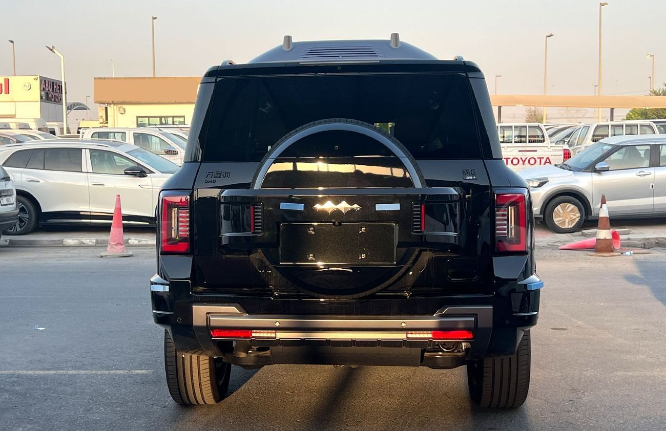 BYD Leopard 8 Smart and Brave Flagship Edition (7 Seats) Flagship Edition 7 Seats With Drone (EXPORT ONLY)