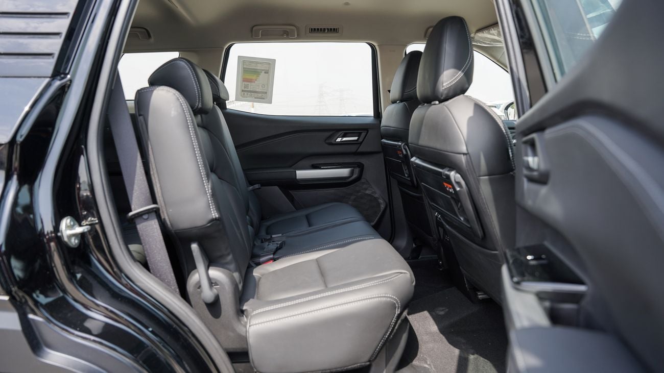 Mitsubishi Xpander Cross