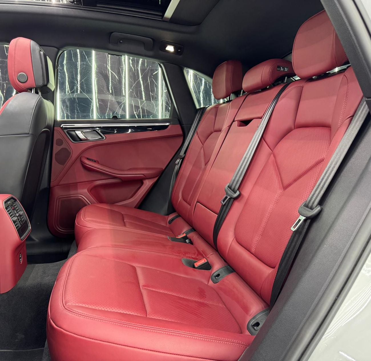 Porsche Macan S 2.9L (375 HP)