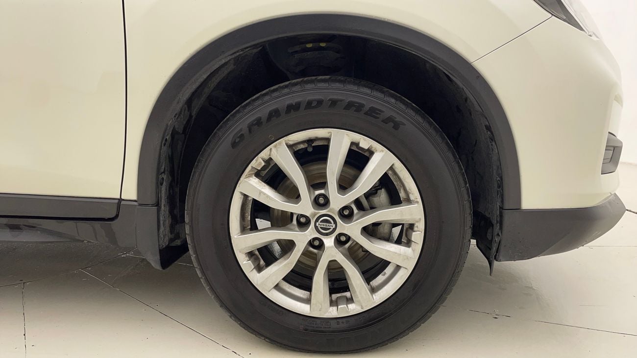 نيسان إكس تريل S 2.5 | بدون دفعة مقدمة | اختبار القيادة في المنزل