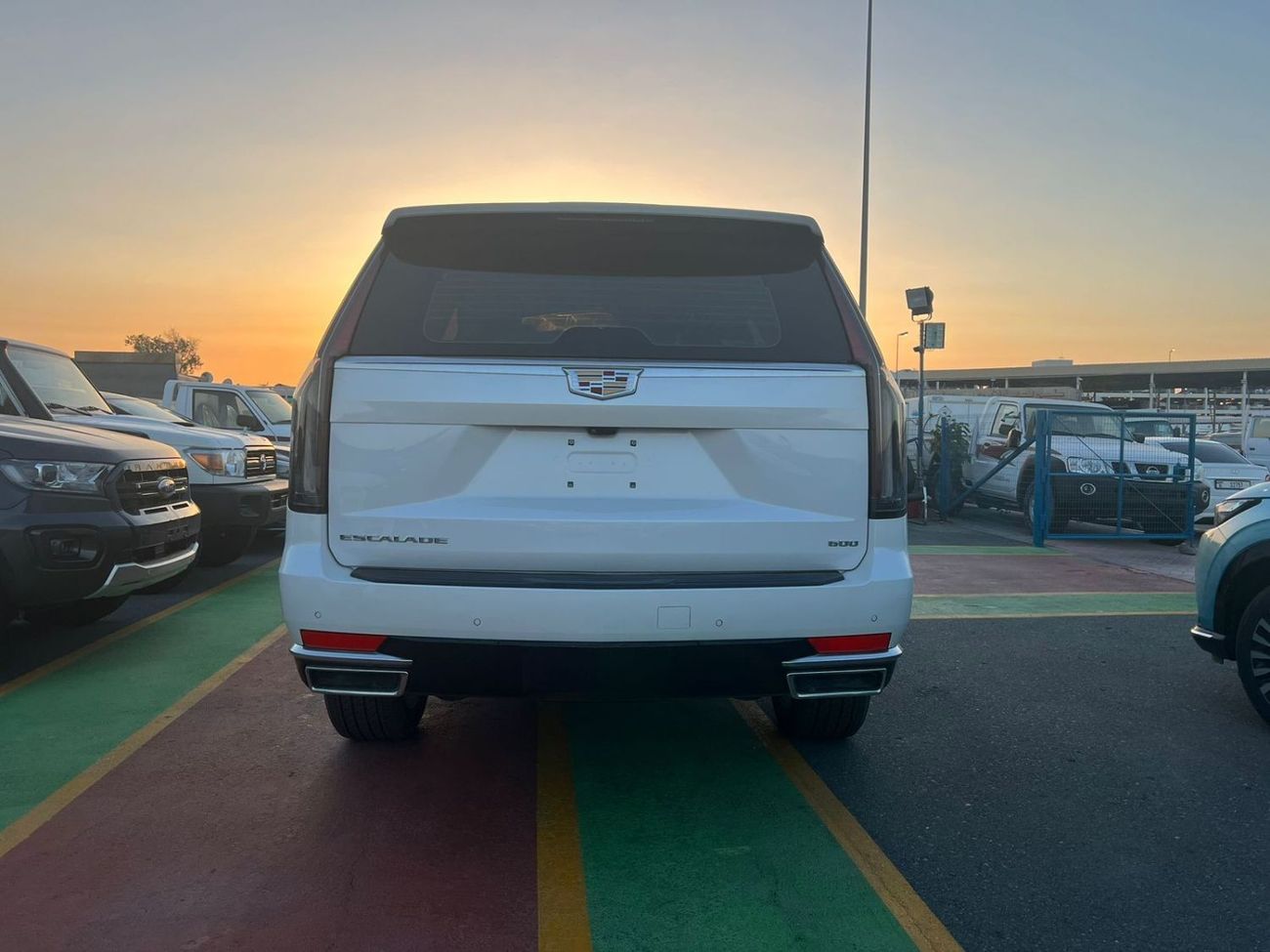 Cadillac Escalade Premium Luxury Platinum