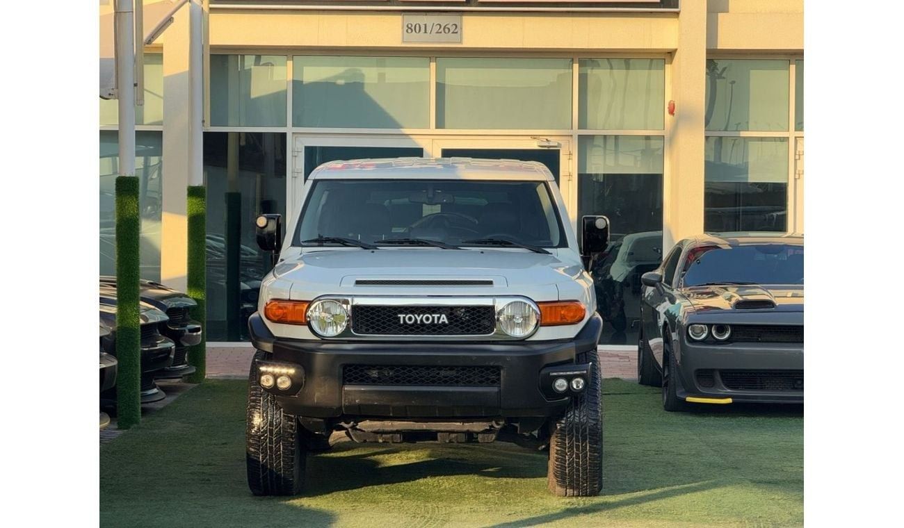 تويوتا إف جي كروزر TOYOTA FG CRUISER 2013 GCC FULL OPTION PERFECT CONDITION