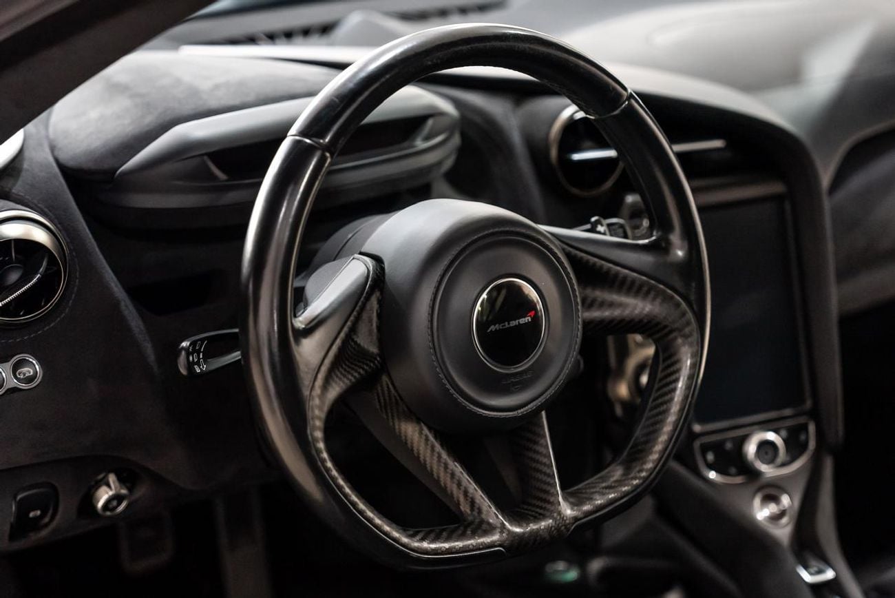مكلارين 720S PERFORMANCE