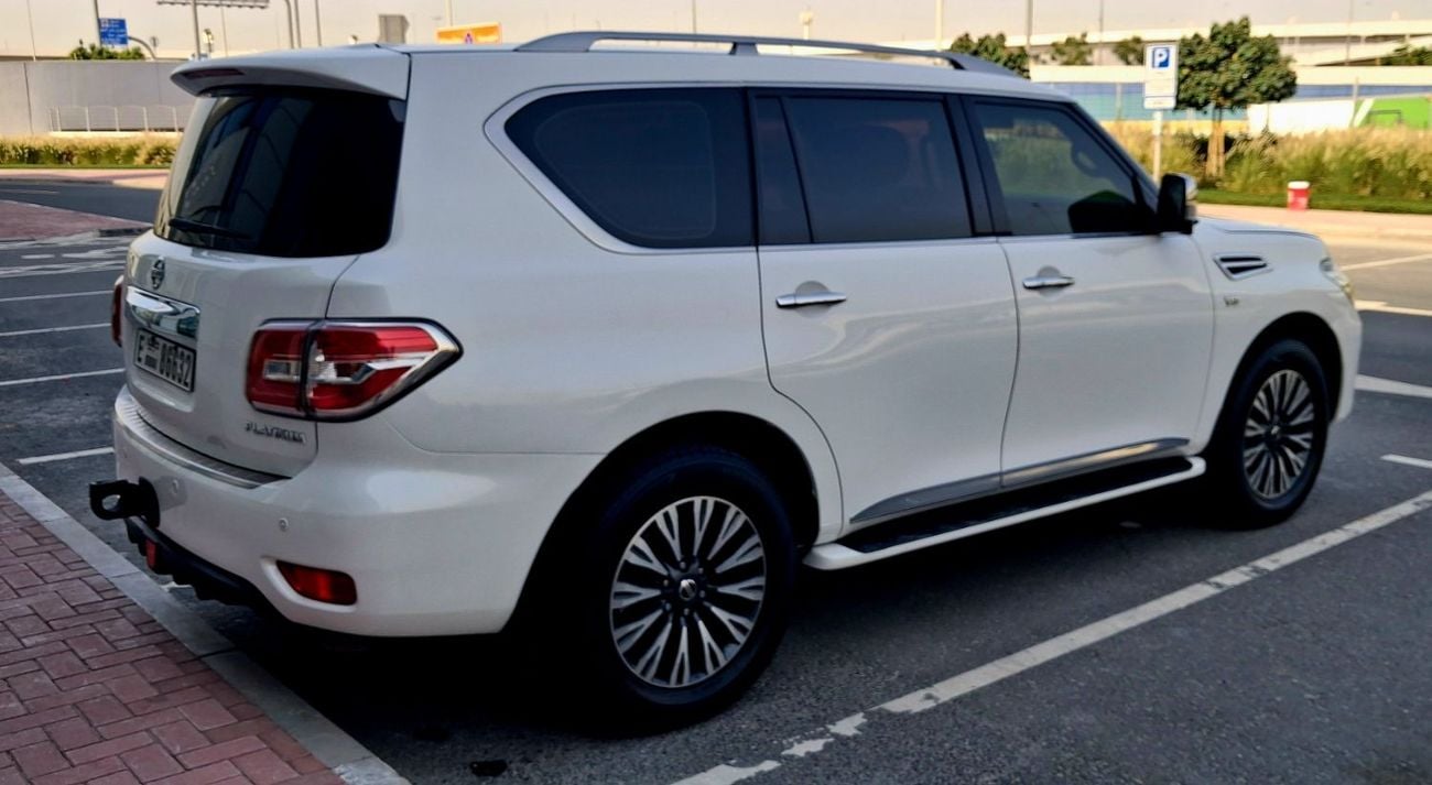 نيسان باترول SE Platinum 5.6L